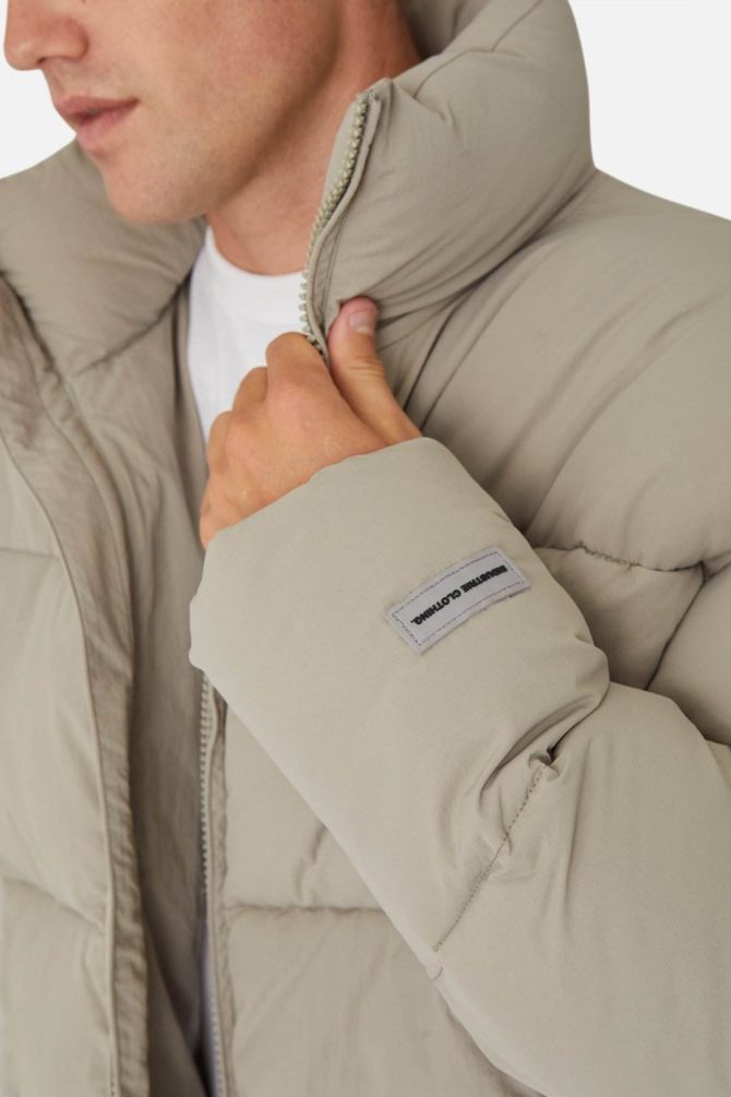Clothing Manufacturer Custom Oversized Men Down Bubble Padded Coat Jaket Outerwear Oem Custom Cotton Plain Puffer Jacket For Men - Image 6