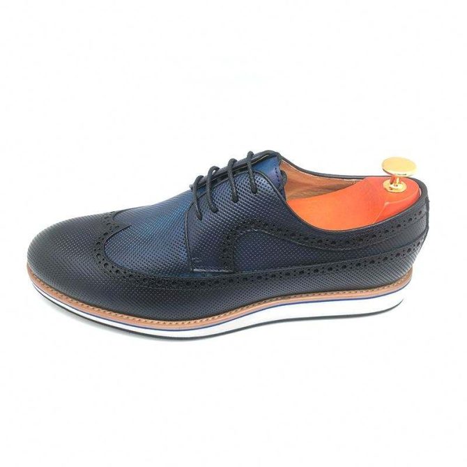 Hot Trend Leather men's casual sneaker men shoes white colour with good quality - Image 4