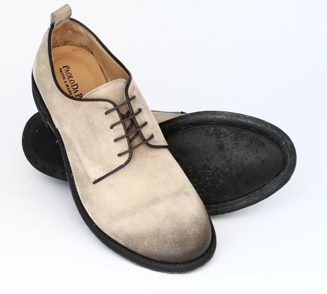 CASUAL SHOE WITH AGED EFFECT - Image 3