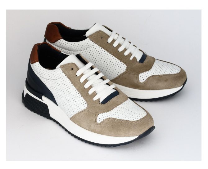 SPORTY TRENDY SHOE WITH PERFORATED LEATHER