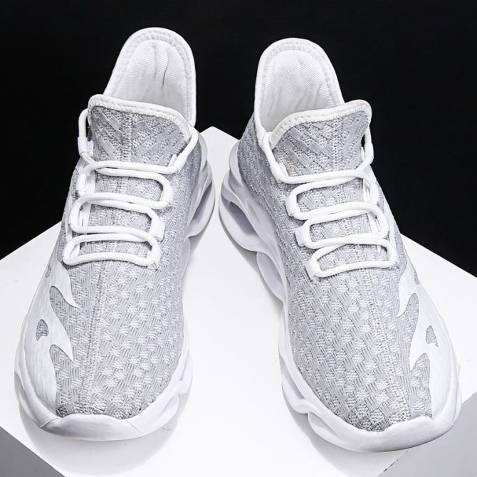 Customized men's other trendy shoes blade bottom layered pattern mesh casual shoes yee slow walking style sneakers - Image 2
